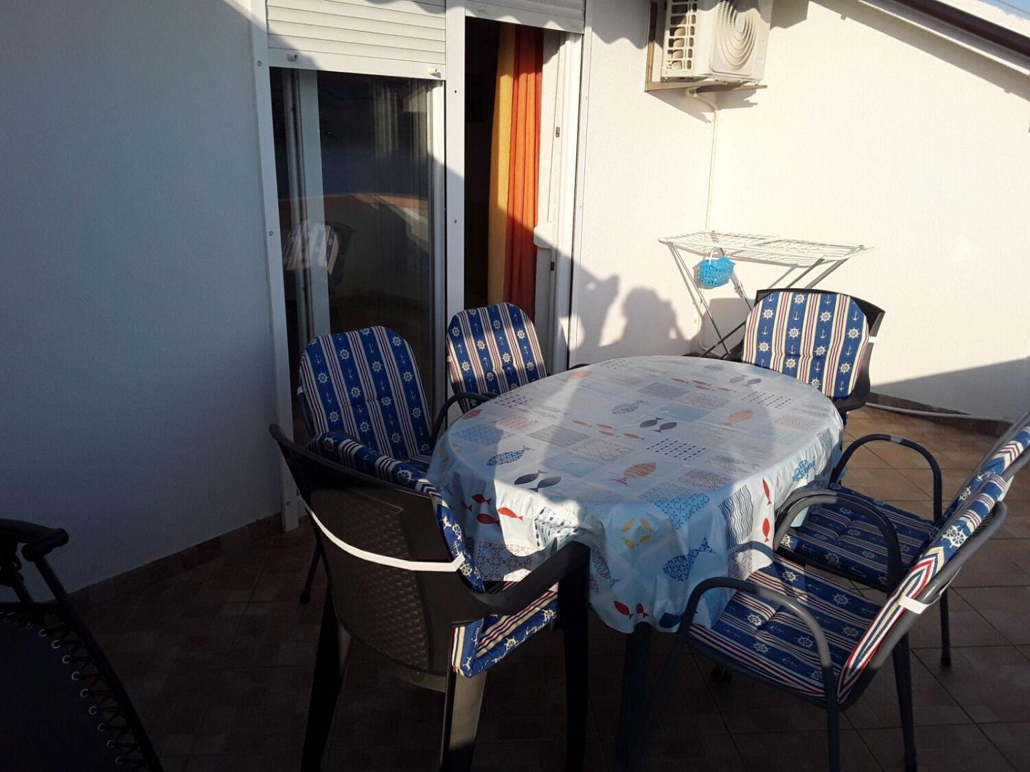 Apartments Frane-20M From Beach Barbat na Rabu Exterior foto